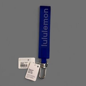Lululemon | Never Lost Keychain